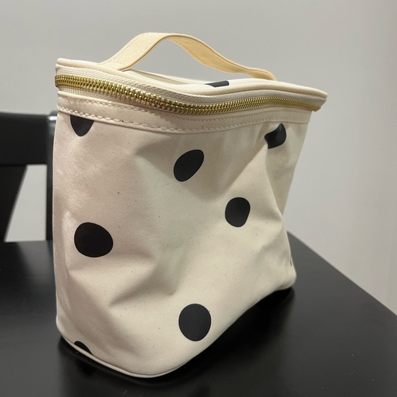 kate spade Cream and Black Polka Dot lunch box - Picture 1 of 8